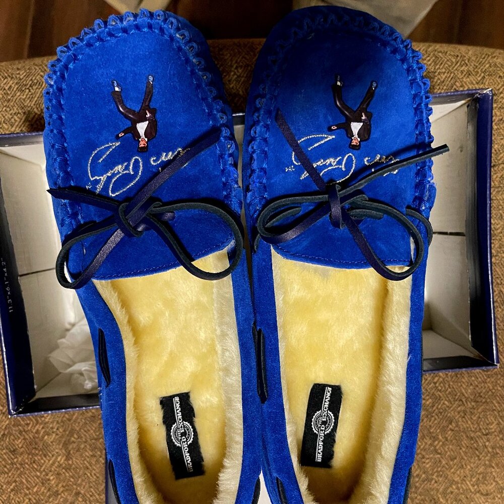 COLLECTORS BRADFORD EXCHANGE ELVIS PRESLEY BLUE SUEDE SHOES NEW IN THE BOX